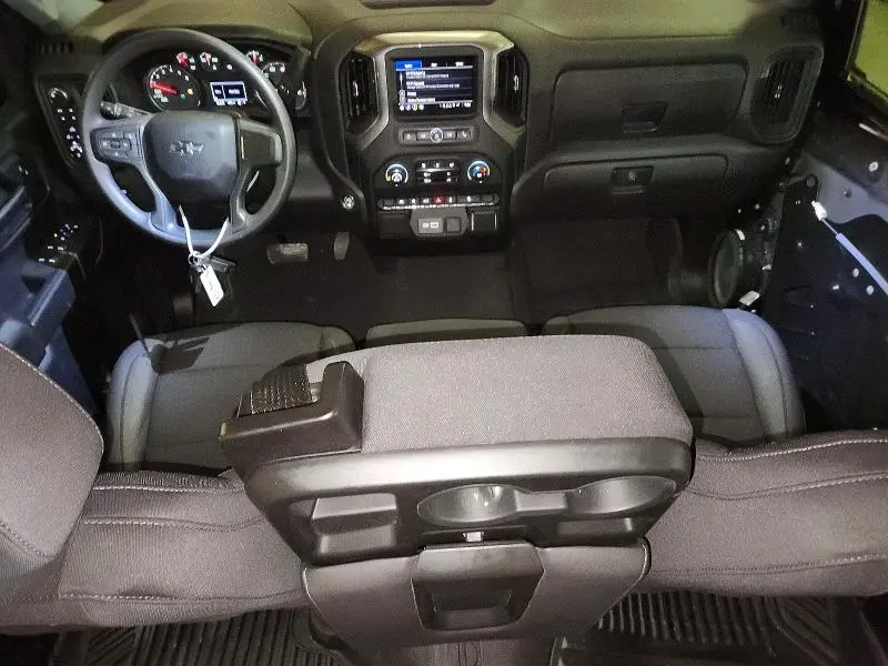 2024 CHEVROLET SILVERADO K1500 TRAIL BOSS CUSTOM  