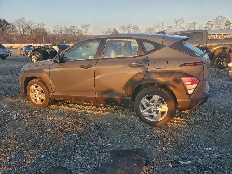 2025 HYUNDAI KONA SE  
