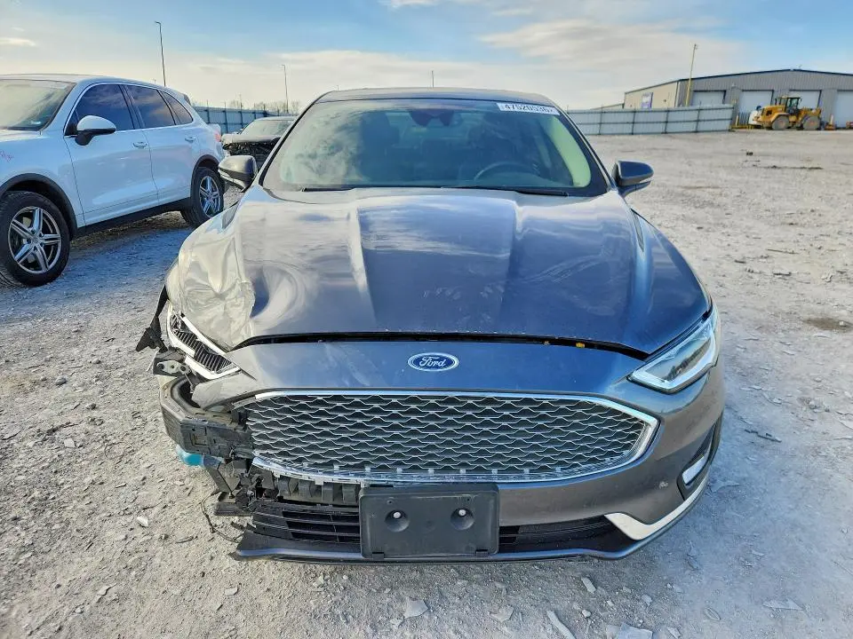 2019 FORD FUSION TITANIUM  