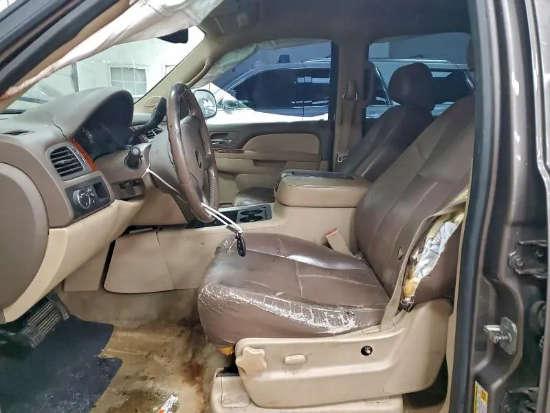 2011 CHEVROLET TAHOE C1500 LS  