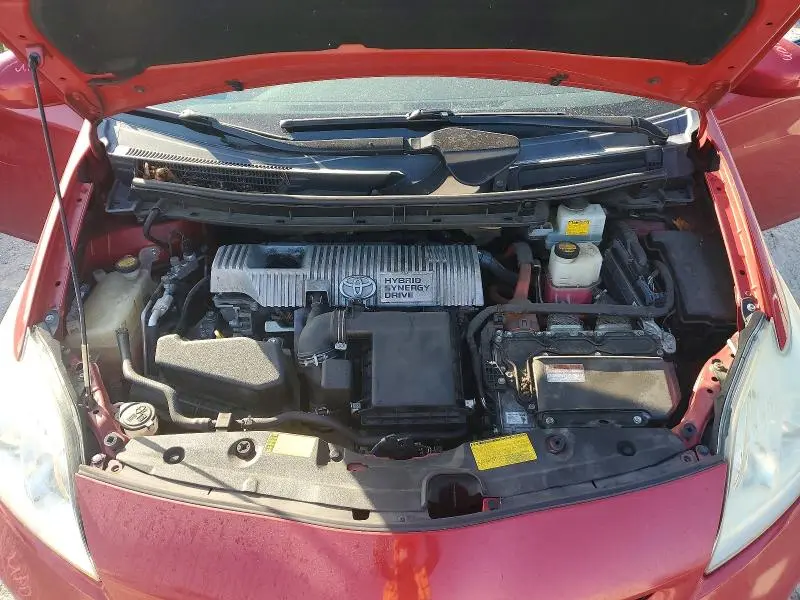 2013 TOYOTA PRIUS THREE  