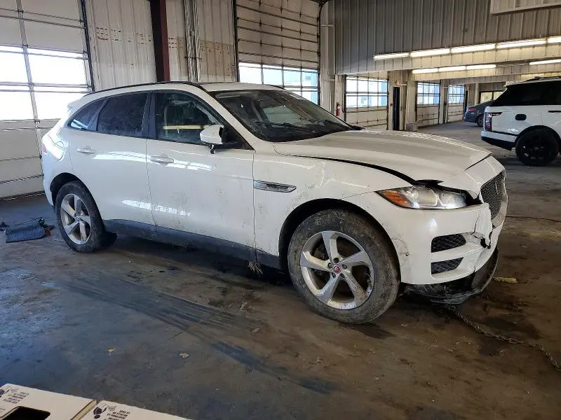 2018 JAGUAR F-PACE PREMIUM  