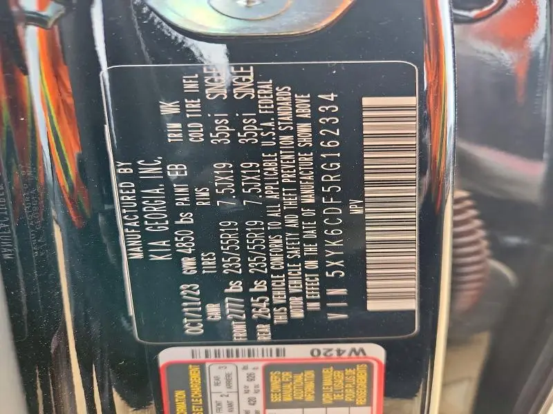 2024 KIA SPORTAGE X-LINE  