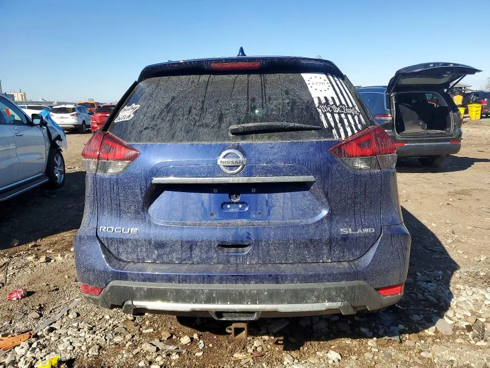 2018 NISSAN ROGUE S  