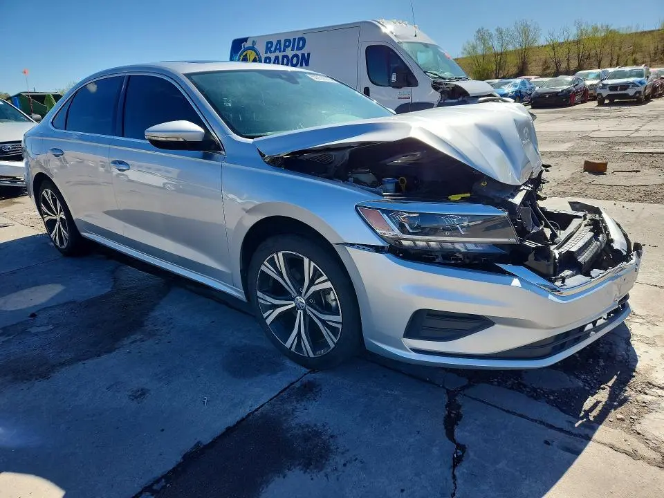 2021 VOLKSWAGEN PASSAT SE  