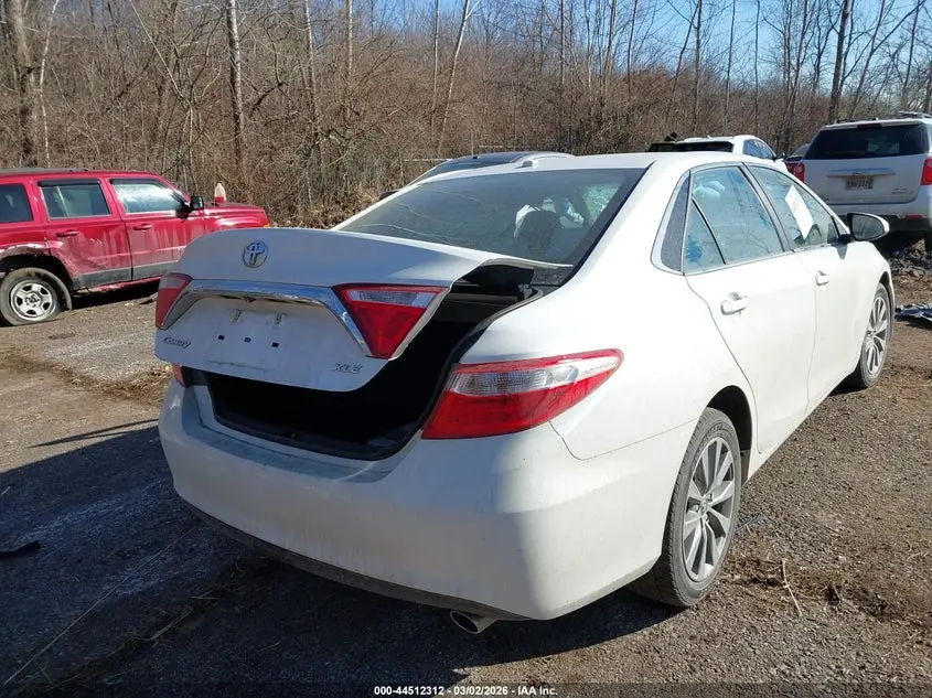 2017 TOYOTA CAMRY XLE V6