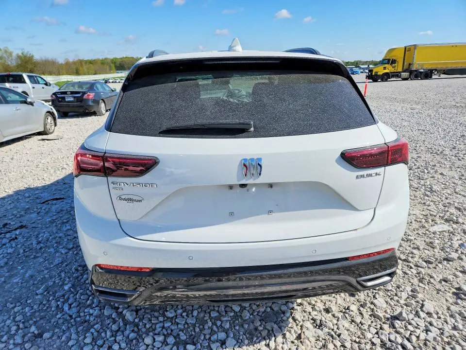 2024 BUICK ENVISION ESSENCE  