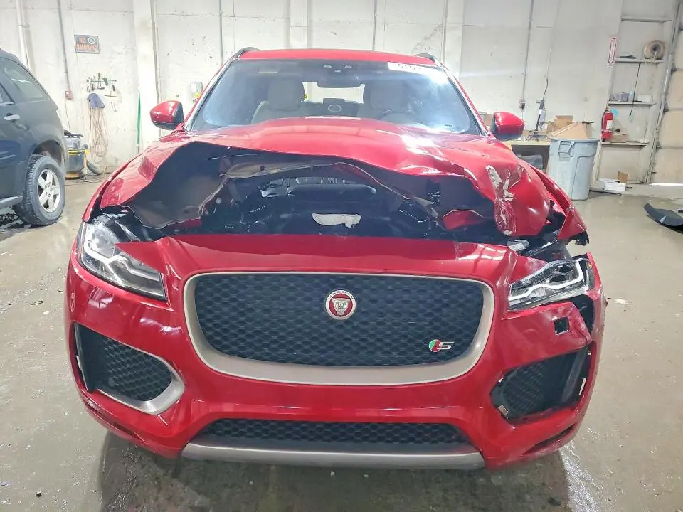 2018 JAGUAR F-PACE S  