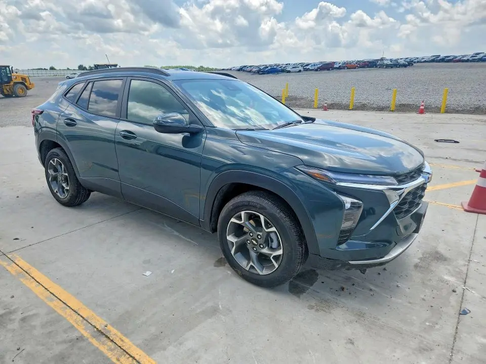 2025 CHEVROLET TRAX 1LT  
