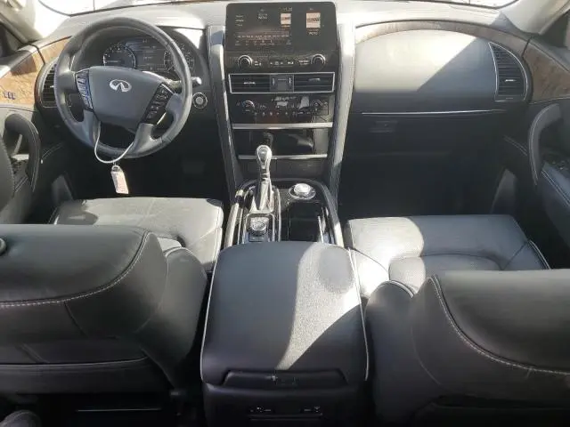 2023 INFINITI QX80 LUXE  