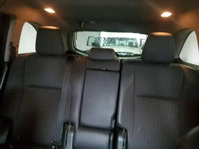 2015 TOYOTA HIGHLANDER LE  