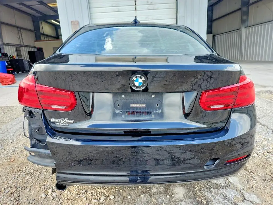 2017 BMW 320 I  