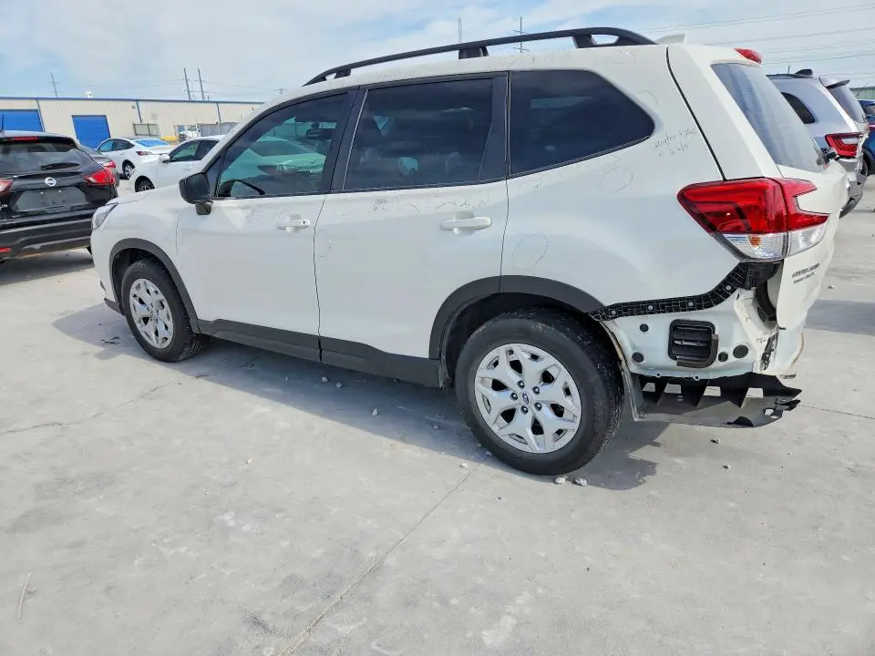 2022 SUBARU FORESTER   