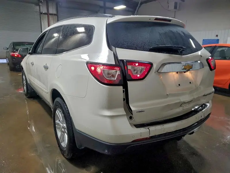 2013 CHEVROLET TRAVERSE LT  