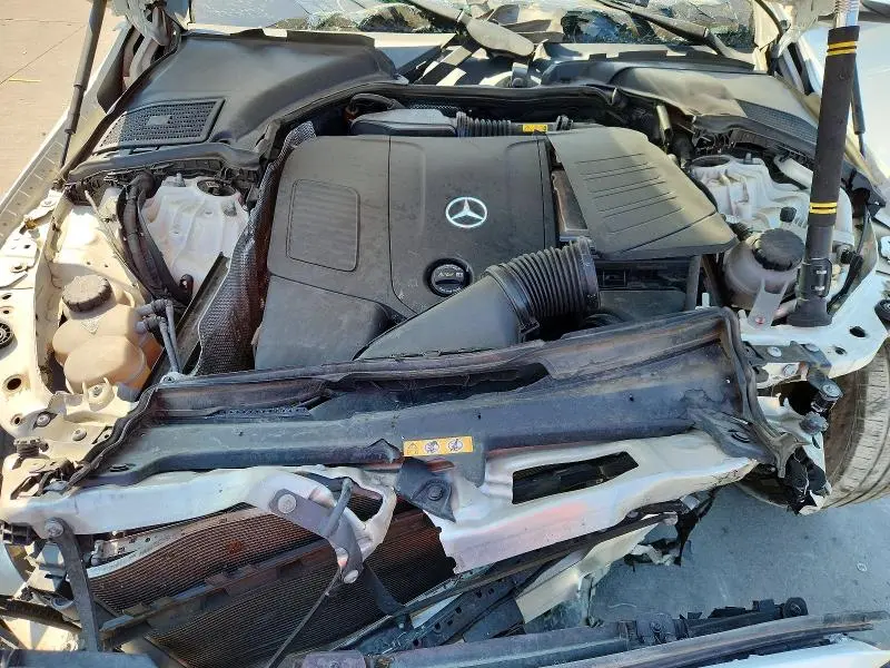 2022 MERCEDES-BENZ C 300  