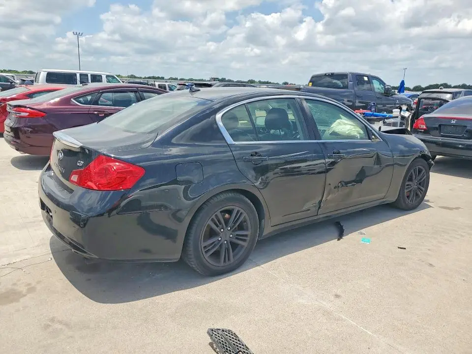 2010 INFINITI G37   