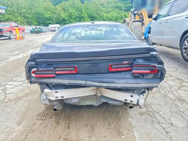 2022 DODGE CHALLENGER SXT  