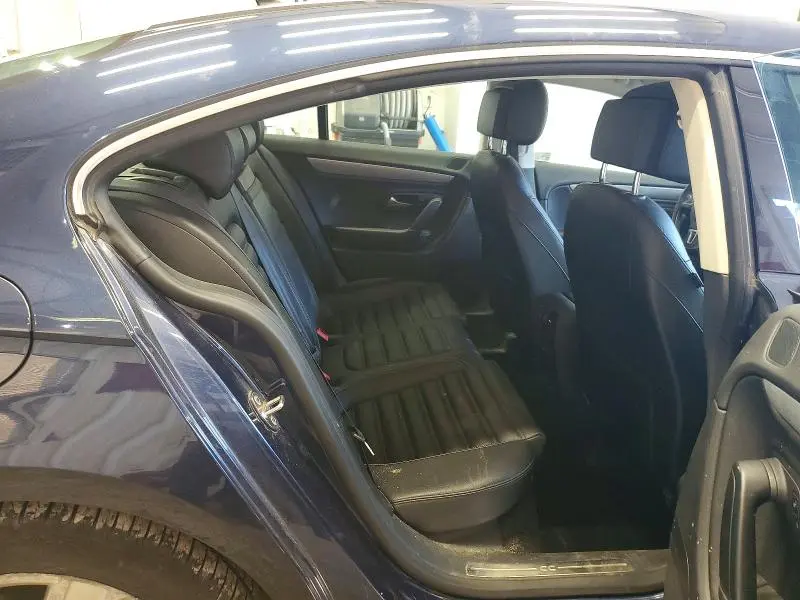 2013 VOLKSWAGEN CC SPORT  