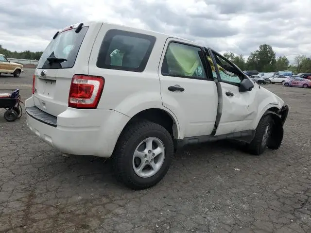 2010 FORD ESCAPE XLS  