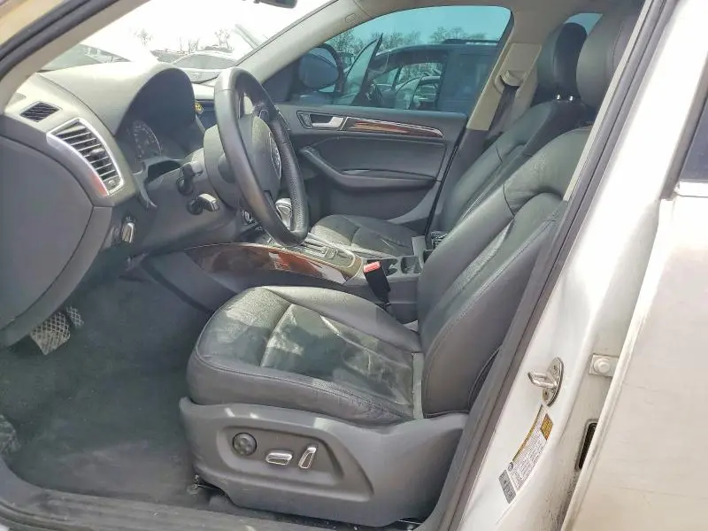 2013 AUDI Q5 PREMIUM  