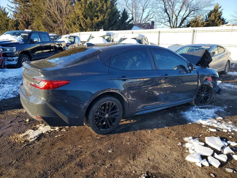 2025 TOYOTA CAMRY XSE  