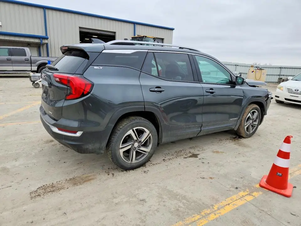 2019 GMC TERRAIN SLT  