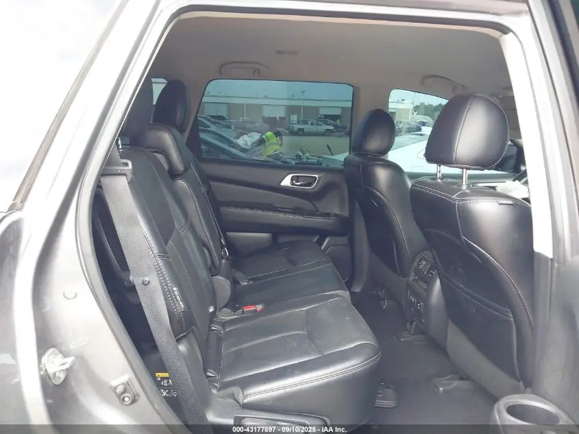 2020 NISSAN PATHFINDER SL 4WD