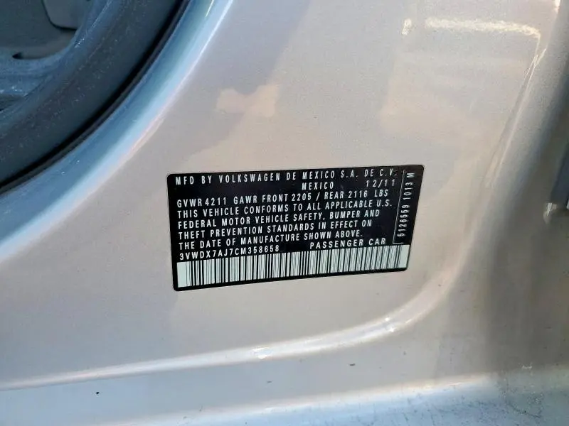 2012 VOLKSWAGEN JETTA SE  