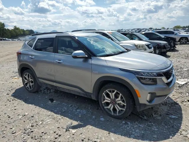 2023 KIA SELTOS SX  