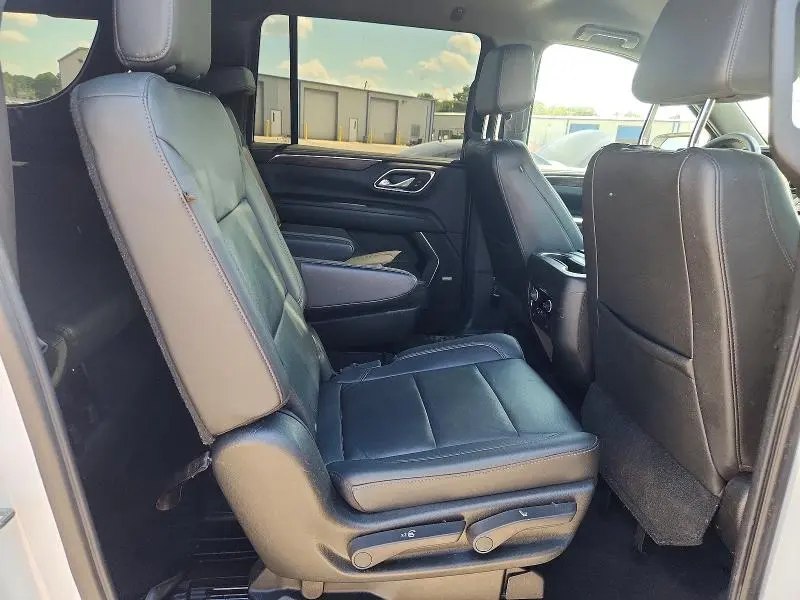 2021 CHEVROLET SUBURBAN K1500 LT  
