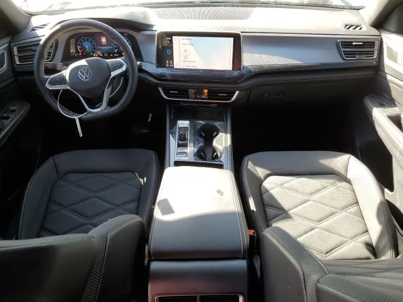 2024 VOLKSWAGEN ATLAS CROSS SPORT SE  