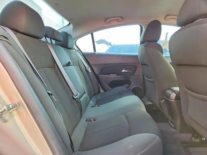 2011 CHEVROLET CRUZE LT  