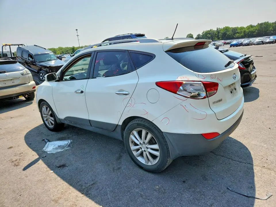 2010 HYUNDAI TUCSON LIMITED  