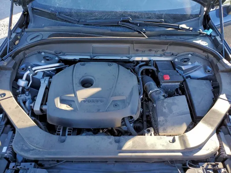 2019 VOLVO XC60 T5 MOMENTUM  