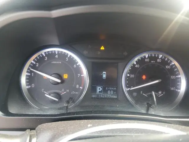 2015 TOYOTA HIGHLANDER LE  