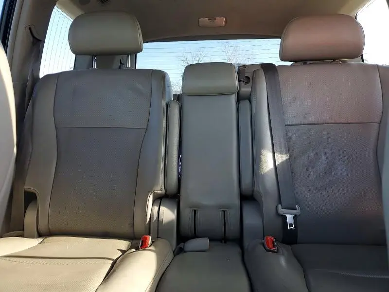 2012 TOYOTA HIGHLANDER LIMITED  