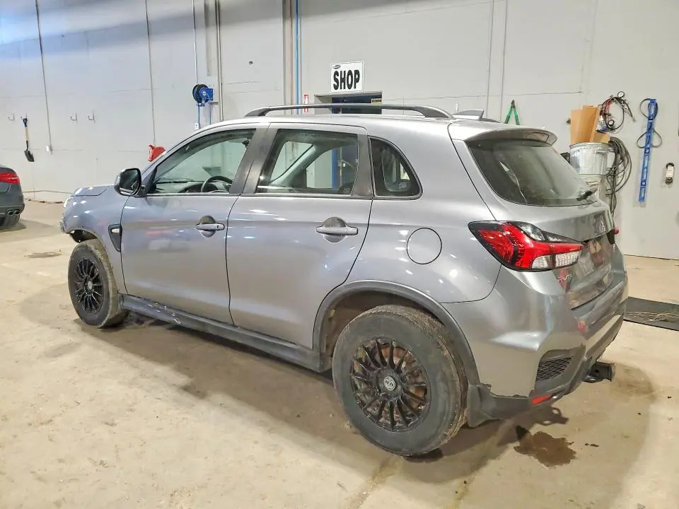 2021 MITSUBISHI RVR ES  