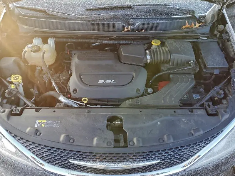 2017 CHRYSLER PACIFICA TOURING L  