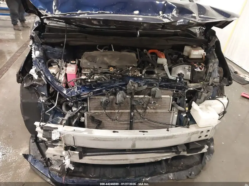 2021 TOYOTA SIENNA LE