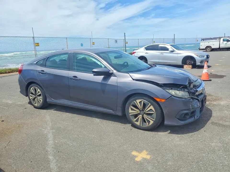2017 HONDA CIVIC EX  