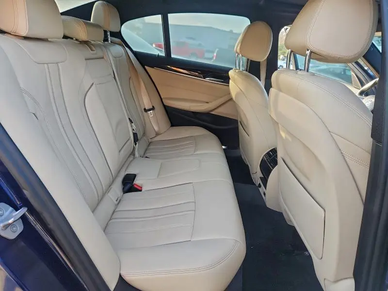 2020 BMW 530 I  