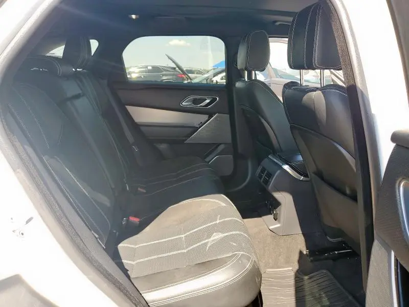 2018 LAND ROVER RANGE ROVER VELAR R-DYNAMIC SE  