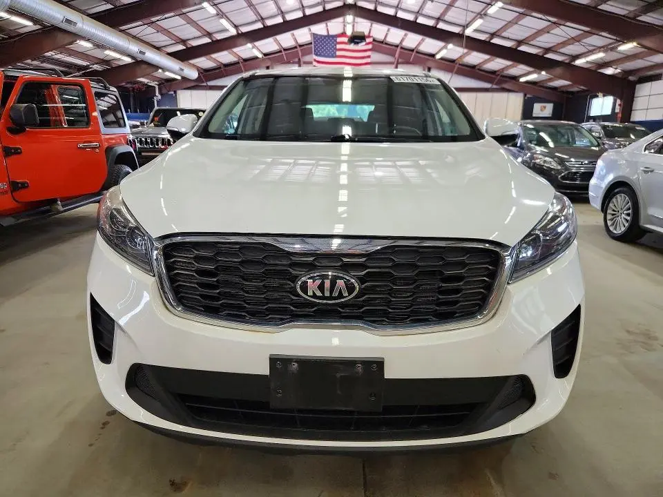 2019 KIA SORENTO LX V6  