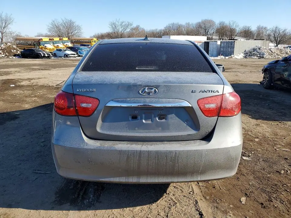 2010 HYUNDAI ELANTRA BLUE  