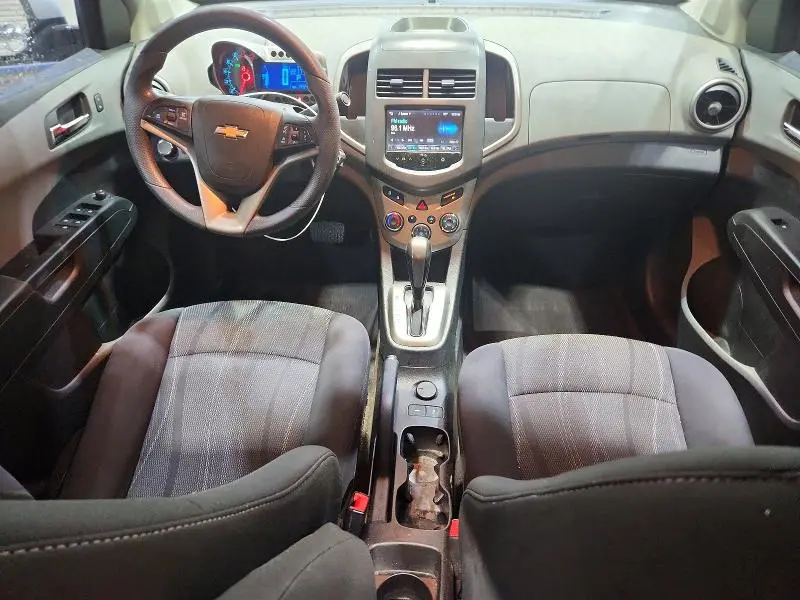 2016 CHEVROLET SONIC LT  