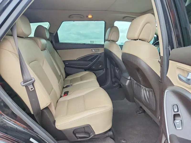 2017 HYUNDAI SANTA FE SE ULTIMATE  