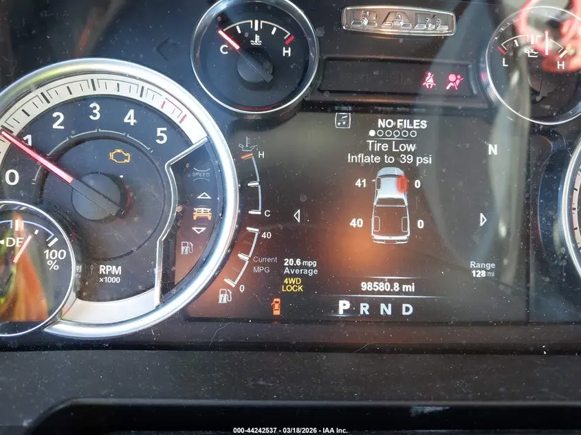 2018 RAM 1500 BIG HORN  4X4 6'4 BOX