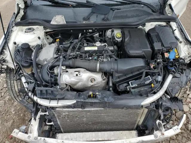 2017 MERCEDES-BENZ CLA 250