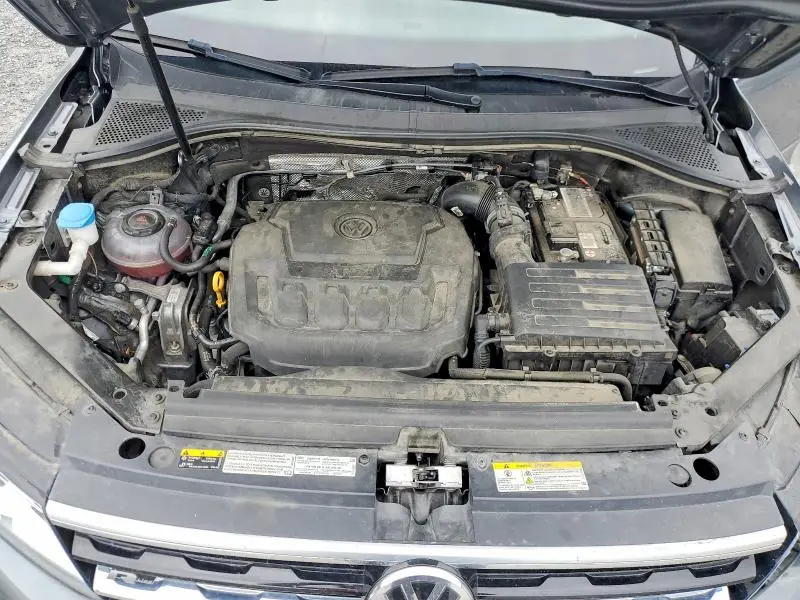 2021 VOLKSWAGEN TIGUAN SE  