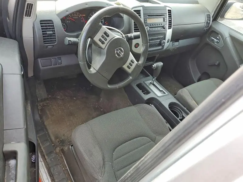 2015 NISSAN FRONTIER S  
